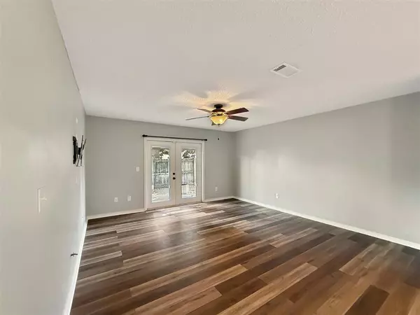 Crestview, FL 32536,312 Apple Drive