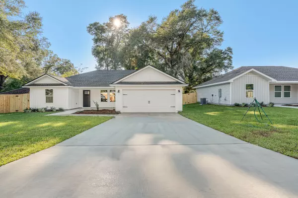 Crestview, FL 32539,456 Crossland Street