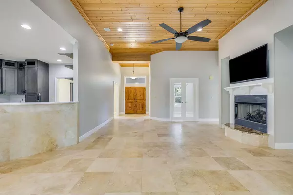 Santa Rosa Beach, FL 32459,523 Woodland Bayou Drive