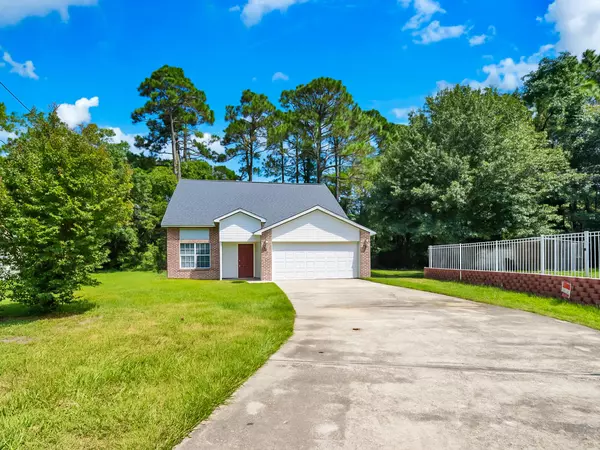 1061 Quail Hollow Drive, Mary Esther, FL 32569