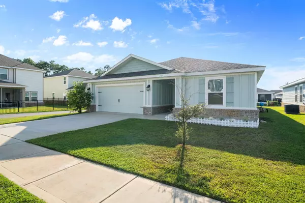 146 Old Canoe Lane, Freeport, FL 32439