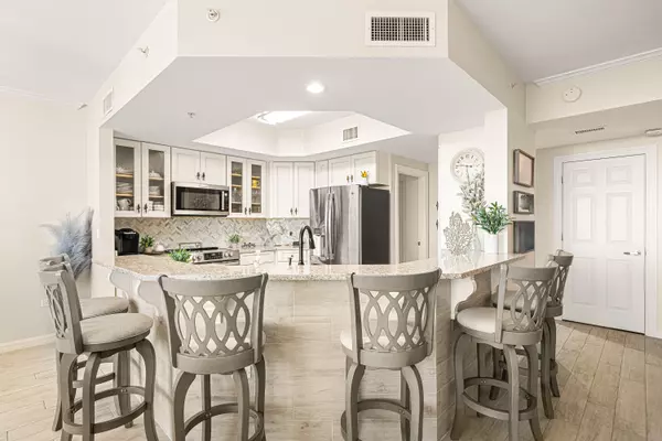 Destin, FL 32541,15300 Emerald Coast Parkway #306