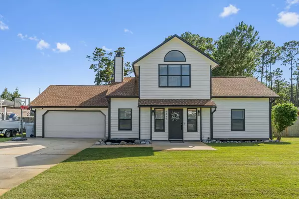 6845 Avenida De Galvez, Navarre, FL 32566