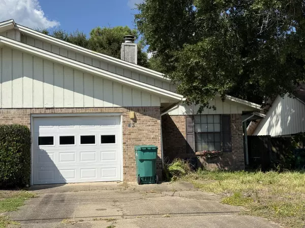 43 12th Avenue, Shalimar, FL 32579
