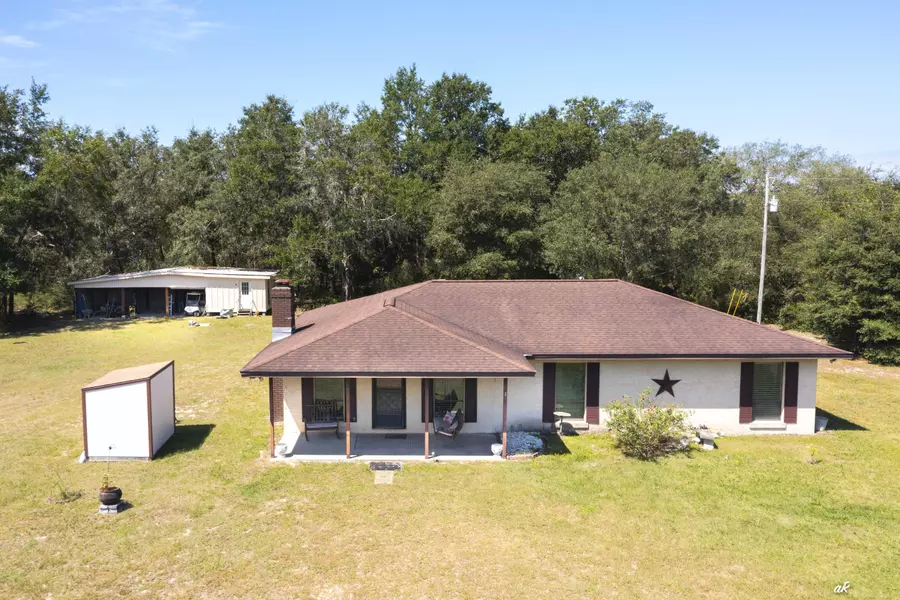 12835 Farm Road, Southport, FL 32409