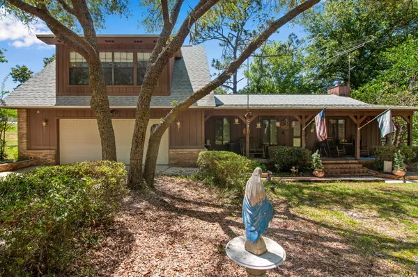 Crestview, FL 32536,2509 S Lakeview Drive