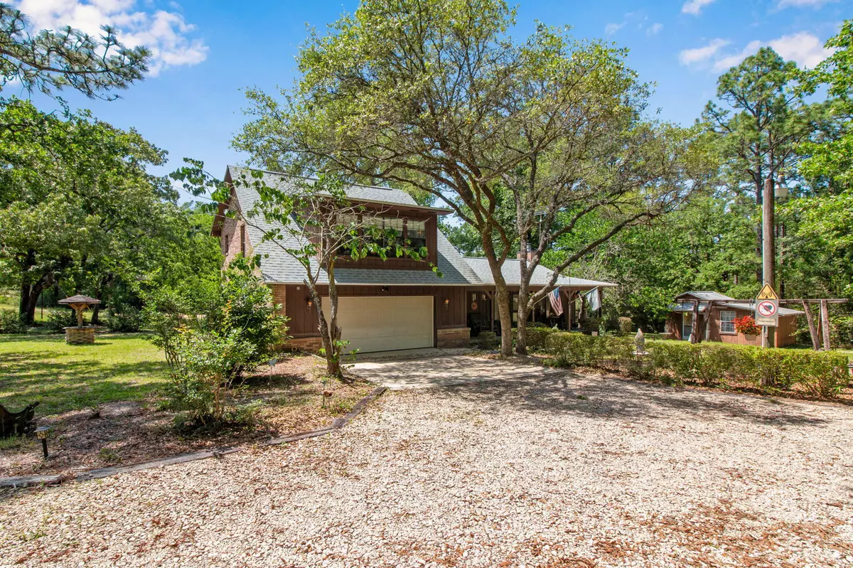 Crestview, FL 32536,2509 S Lakeview Drive