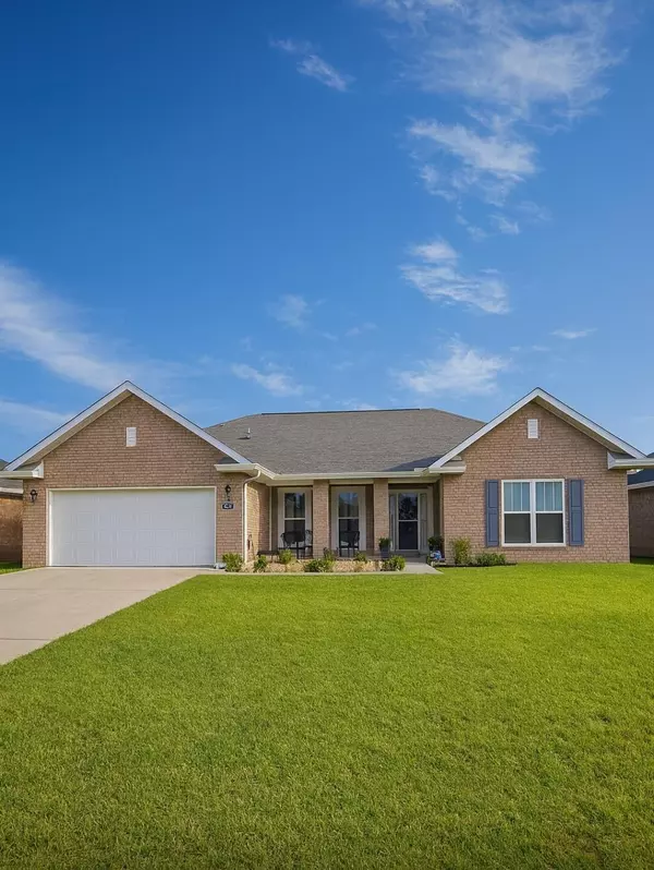 8484 Holley Hills Circle, Navarre, FL 32566