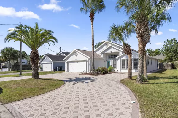 27 Hidden Harbor Lane, Destin, FL 32550