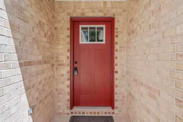 Crestview, FL 32536,151 N Booker Street