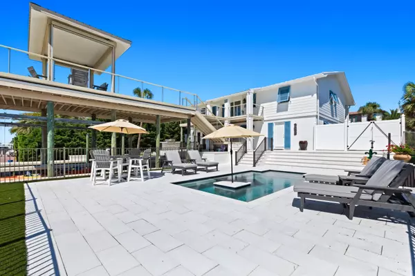 Destin, FL 32541,620 Lagoon Drive