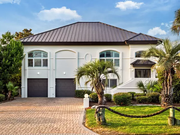 615 Magnolia Drive, Destin, FL 32541