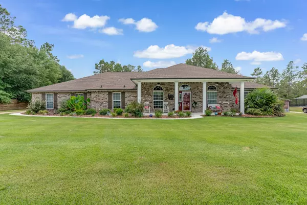 6453 Welannee Boulevard,  Laurel Hill,  FL 32567