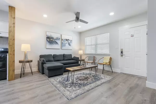 Fort Walton Beach, FL 32548,312 Bream Avenue #203