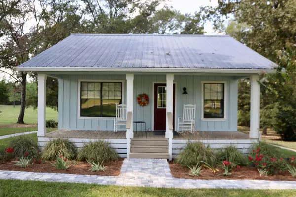 Defuniak Springs, FL 32433,261 Wilkerson Road