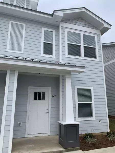 142 N Sand Palm Road, Freeport, FL 32439
