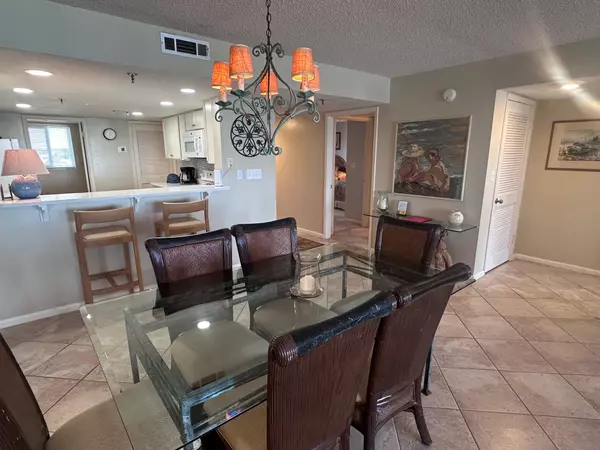 Fort Walton Beach, FL 32548,554 Coral Court  #504
