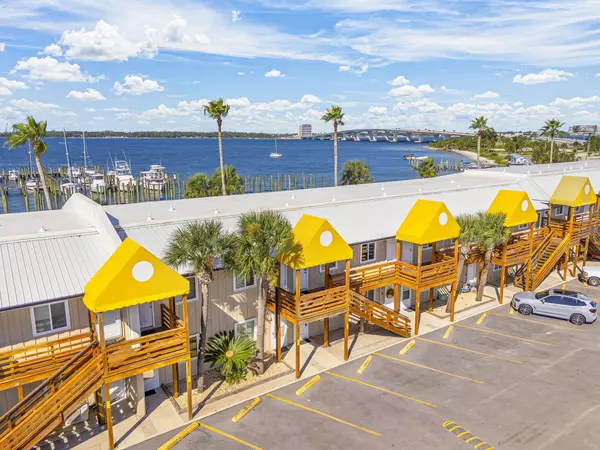 Panama City, FL 32401,5505 Sun Harbor Road  #APT 143