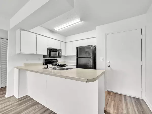 Destin, FL 32541,445 Gulf Shore Drive #207