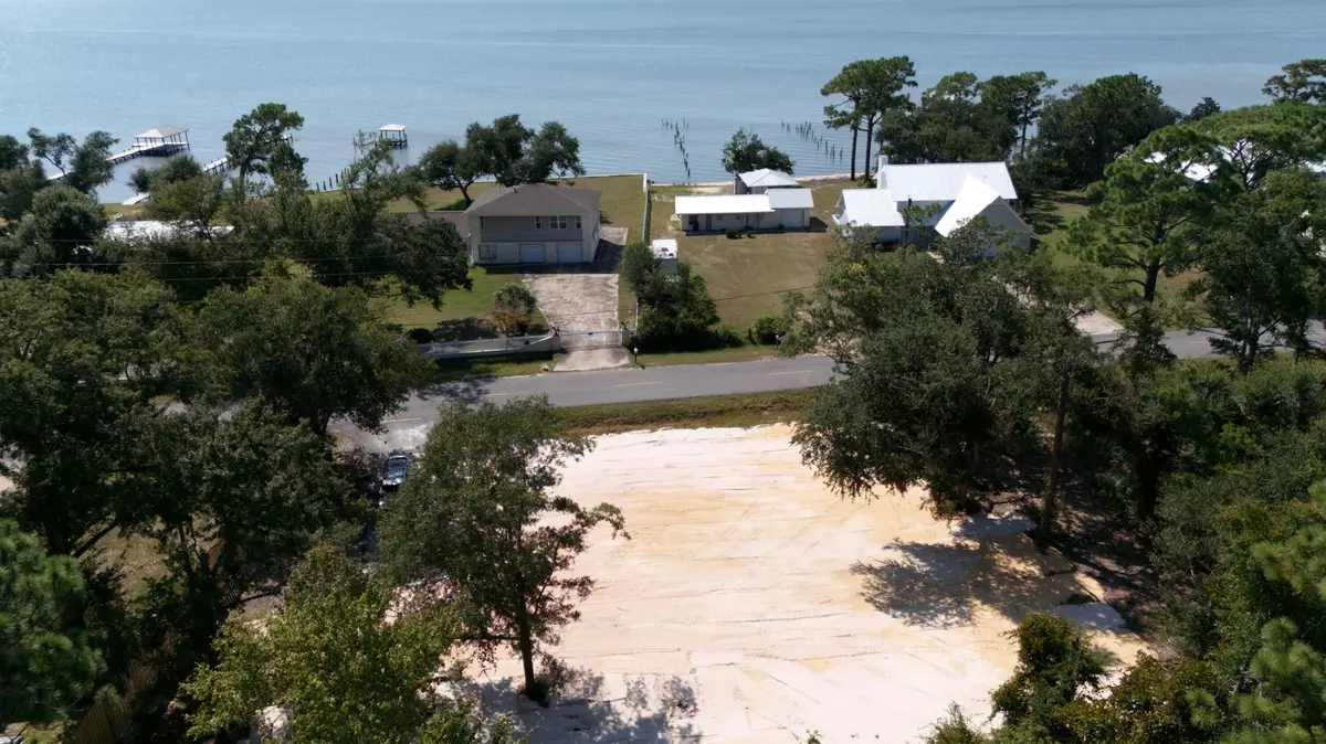 Freeport, FL 32439,2233 Bay Grove Road