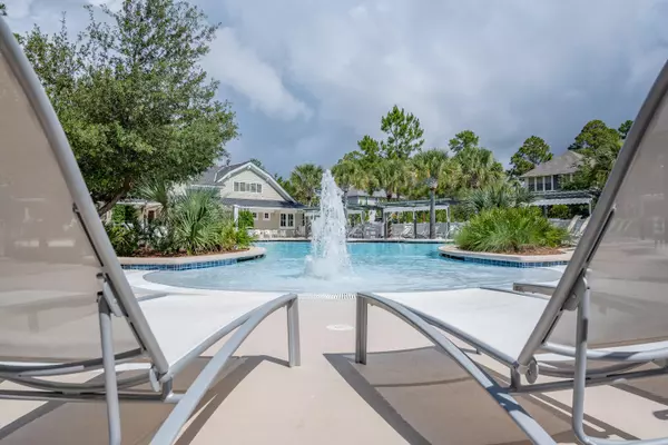 Santa Rosa Beach, FL 32459,33 Half Hitch Lane
