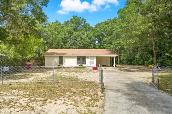 102 Grimes Avenue, Crestview, FL 32536