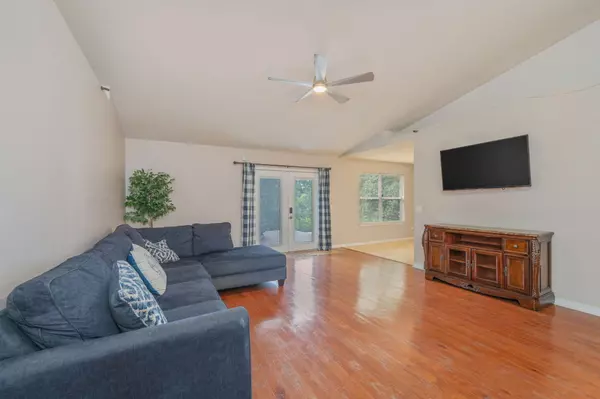 Crestview, FL 32536,217 Lustan Drive