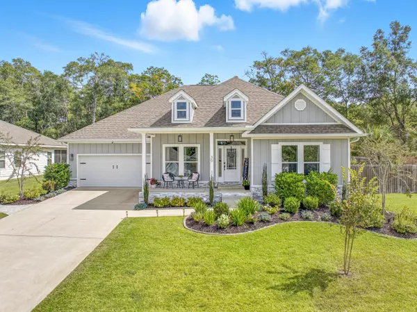 30 Hammock Oaks Boulevard, Freeport, FL 32439