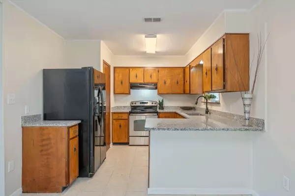 Crestview, FL 32539,5356 Constitution Road