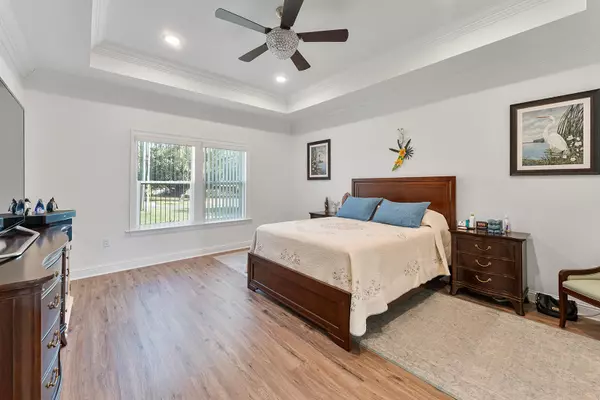 Crestview, FL 32539,2944 Barton Road