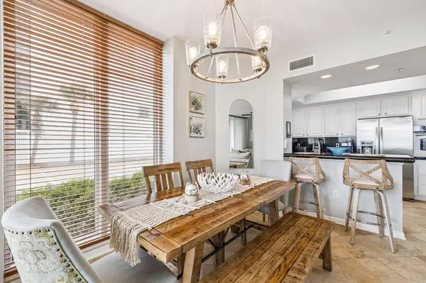 Destin, FL 32541,1048 US-98 #106W