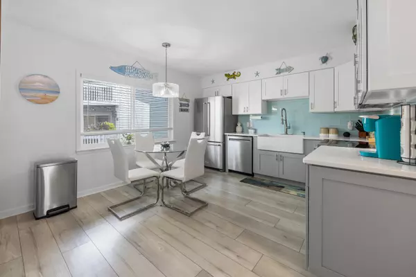 Navarre, FL 32566,8522 Gulf Boulevard #APT 3