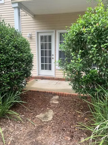 1501 N Partin Drive  #UNIT 119, Niceville, FL 32578