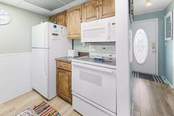 Destin, FL 32541,775 Gulf Shore Drive  #1045