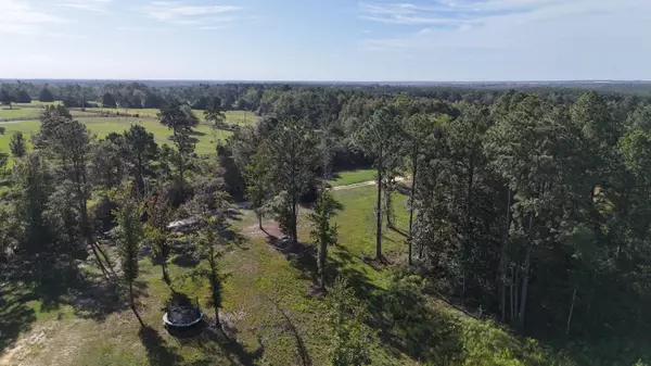 Defuniak Springs, FL 32435,444 Tall Oaks Road