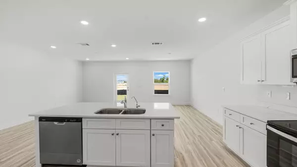 Mary Esther, FL 32569,31 Hatten Court