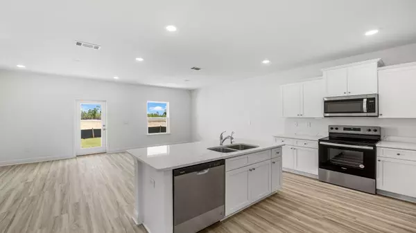 Mary Esther, FL 32569,33 Hatten Court