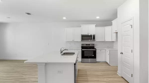 Mary Esther, FL 32569,35 Hatten Court