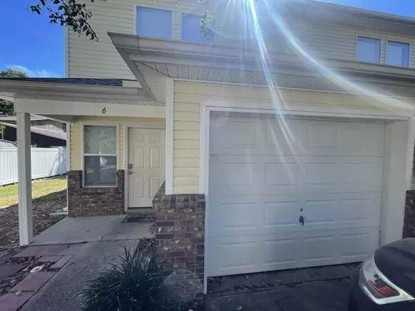 17 SE Shell Avenue #UNIT B6, Mary Esther, FL 32569