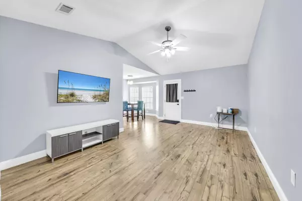 Crestview, FL 32539,4877 Kensington Lane