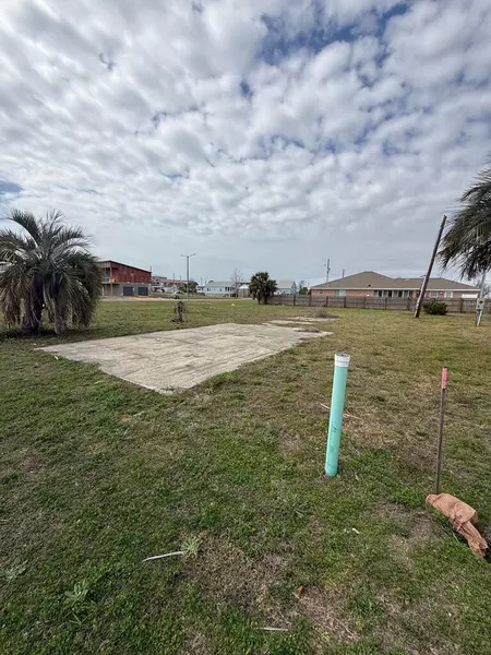 201 Lousiana Drive, Mexico Beach, FL 32456