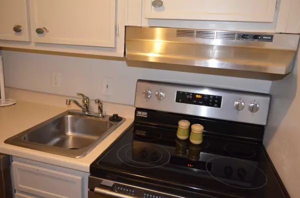 Fort Walton Beach, FL 32547,210 Pelham Road  #107C