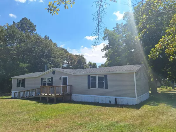 Graceville, FL 32440,1035 Washington Avenue