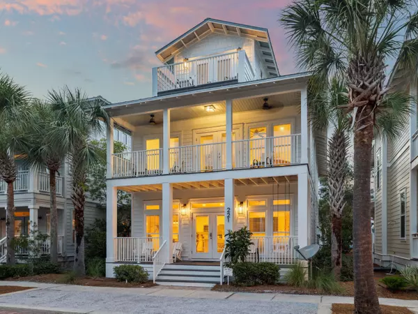 221 Seacrest Beach Blvd E, Seacrest, FL 32461