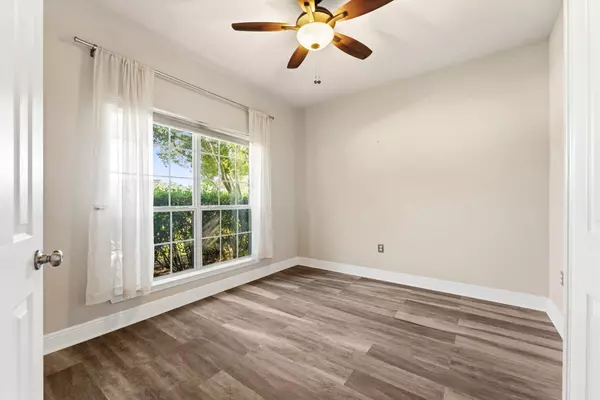 Freeport, FL 32439,554 Camellia Court