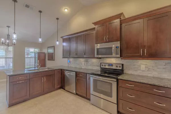 Gulf Breeze, FL 32563,1230 Grand Ridge Circle