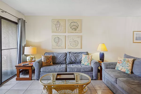 Panama City Beach, FL 32413,17620 Front Beach Road  #4U