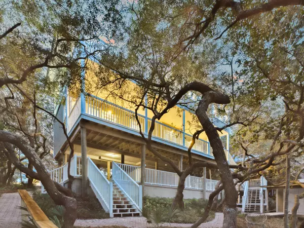 Santa Rosa Beach, FL 32459,219 Blue Lake Road