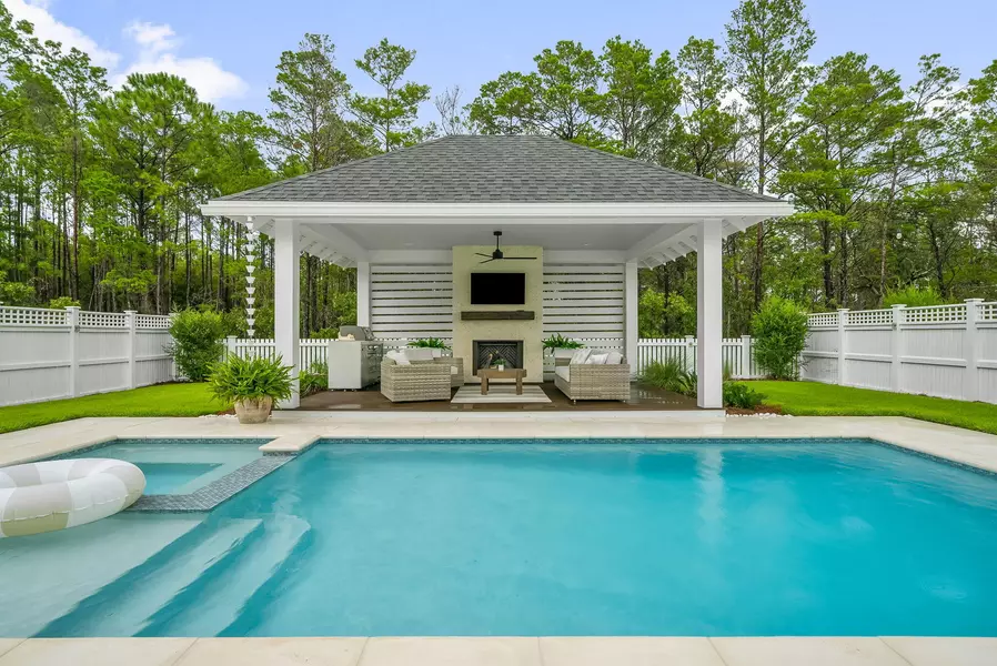 133 E Firethorn Circle, Inlet Beach, FL 32461