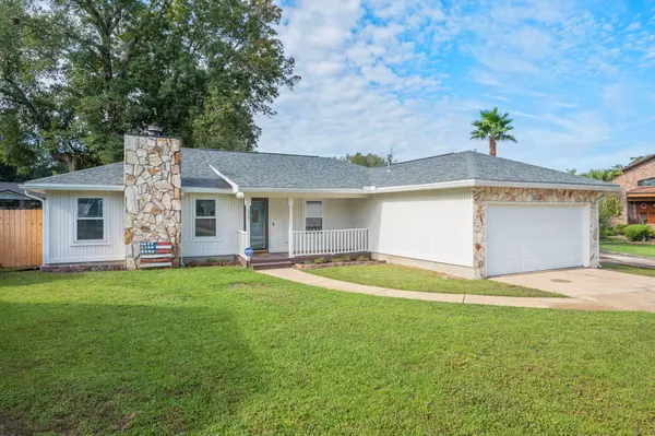 139 Meadow Woods Lane, Niceville, FL 32578